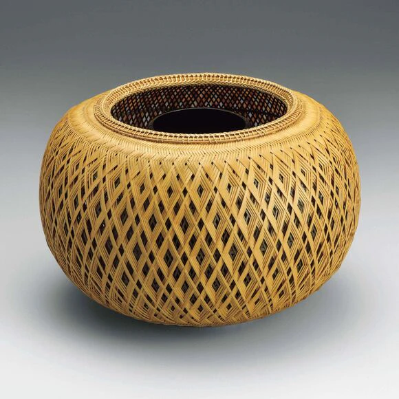Layered Weave Flower Basket with Diamond Patterns 
