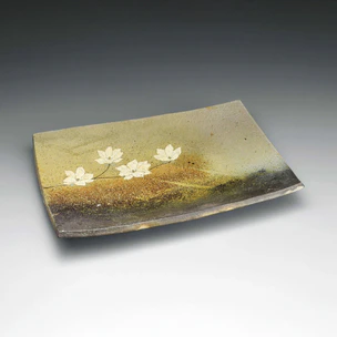 Dish with Picture Decoration Covered with Ash