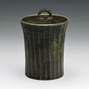 Hagi Fresh Water Jar with Green Glaze and Faceted Surface