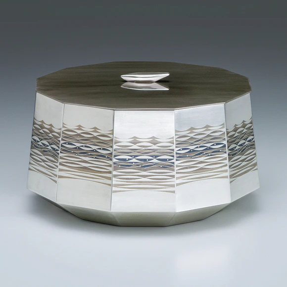 Box for Sweets Made in Heat Welding Method "Sound of the Wind"