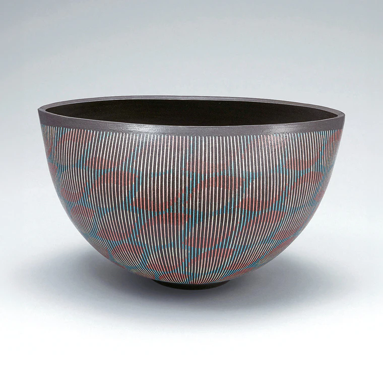 photo Flower Vessel with Colored Inlay and Line Design