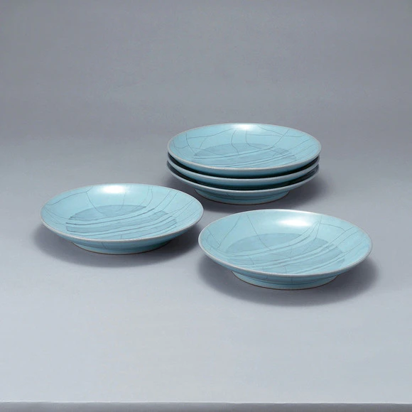 Set of Plates with Celadon