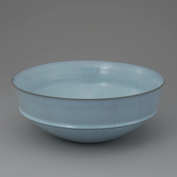 Bowl with celadon glaze