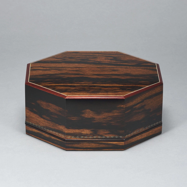 Octagonal Box of Black Persimmon Wood with Inlay Finished in Wiped Urushi