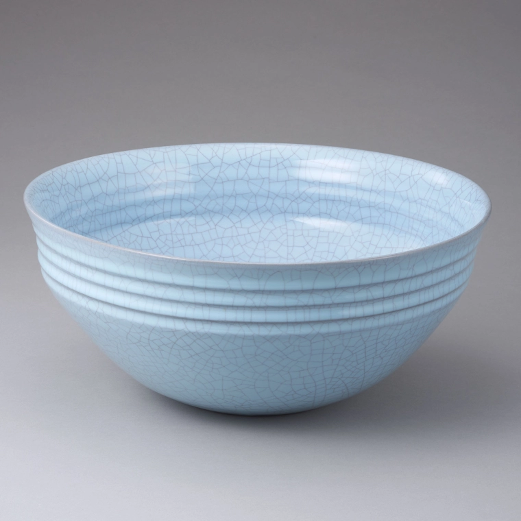 photo Bowl with celadon glaze