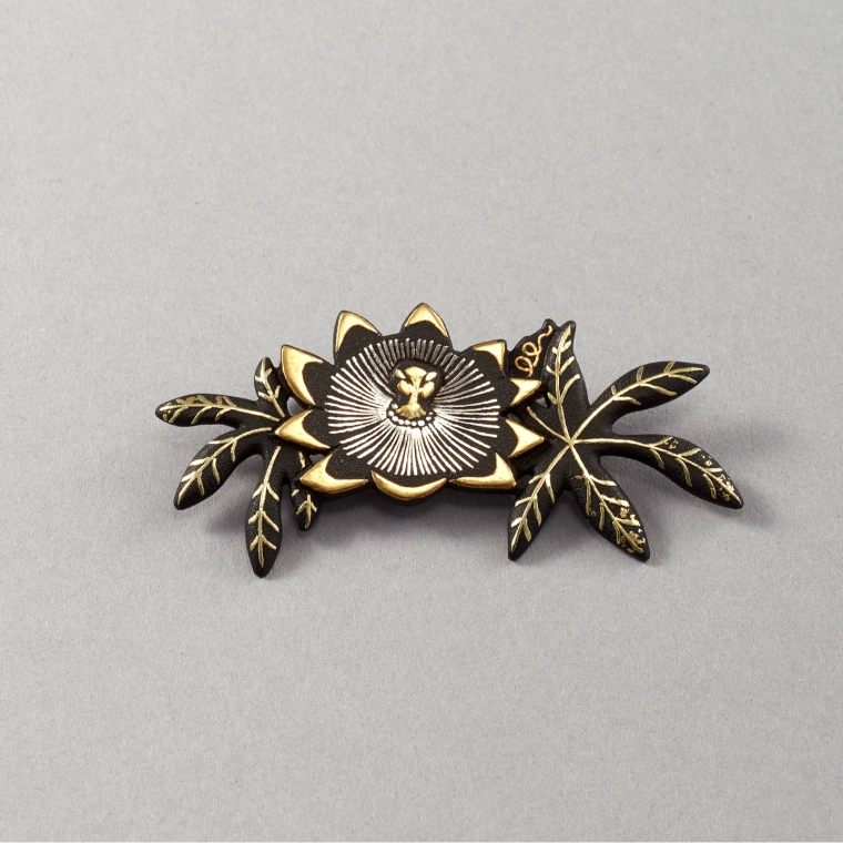photo Brooch with Passion Flower Design in Damascene Inlay