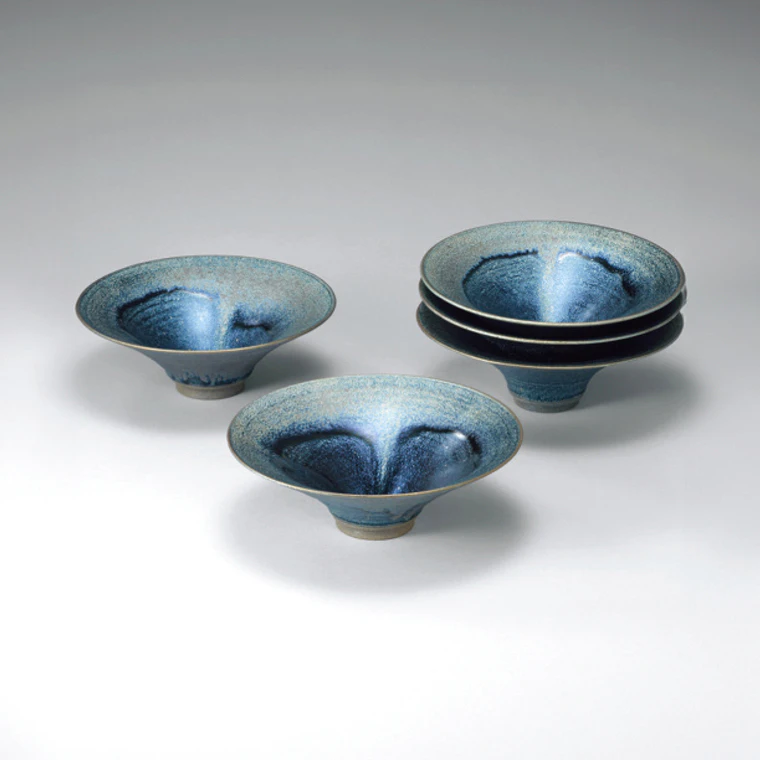 photo Set of Bowls with Iron Glaze and Kiln Mutation Effects
