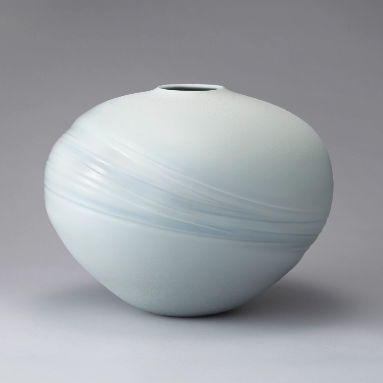photo White Porcelain Jar with Pale Blue Glaze and Stream Design "Floating Reflections 2026"