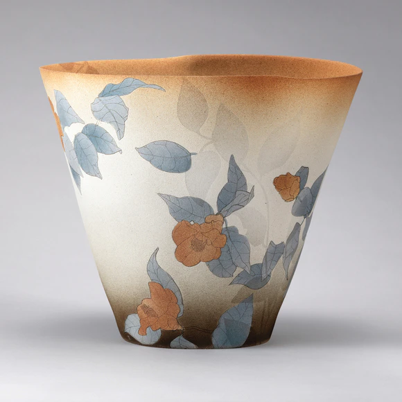 Flower Vase with Camellia Design in Kakiotoshi Technique