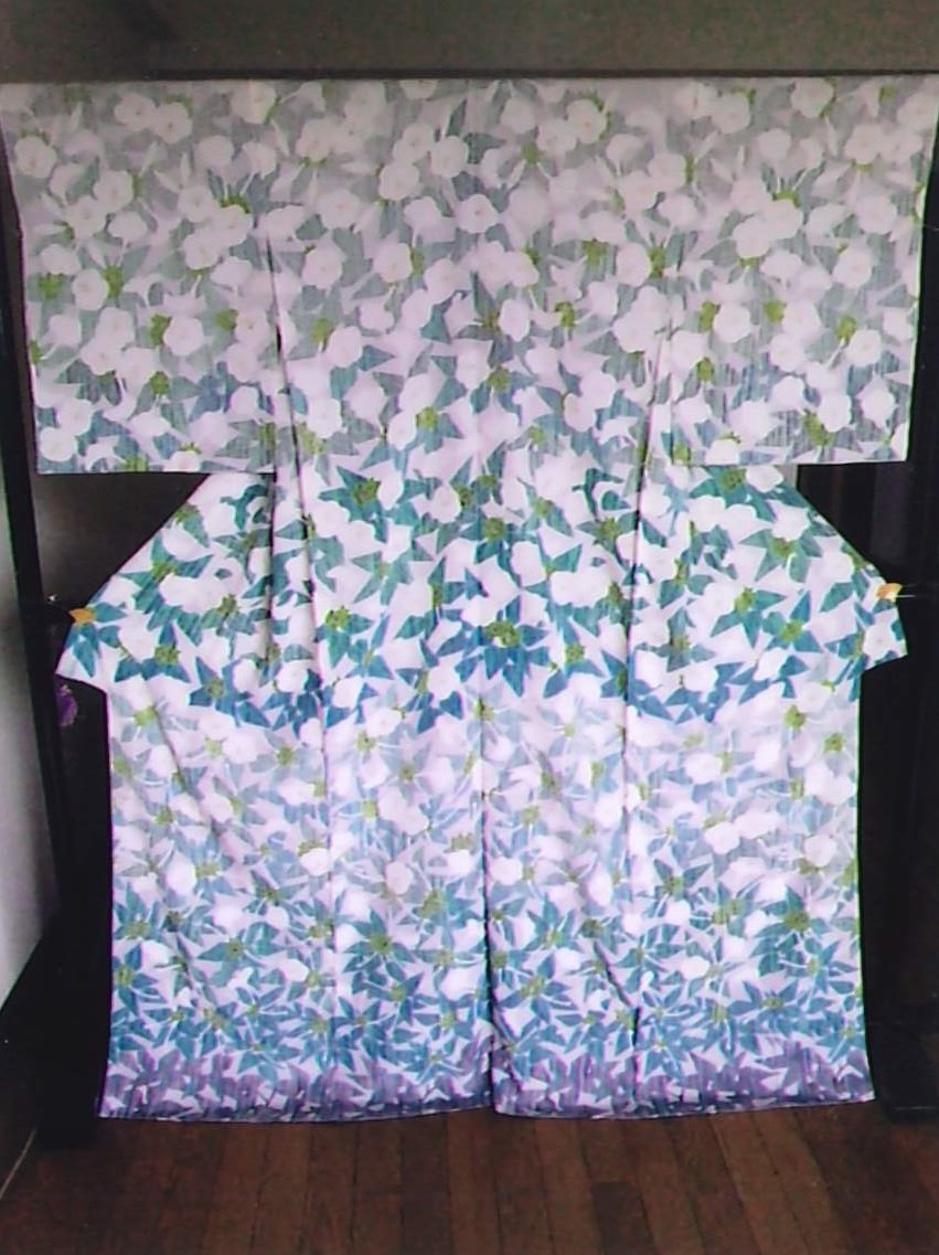 photo Kimono with Design in Batik and Yuzen Dyeing "Garden of Various Plants and Flowers"