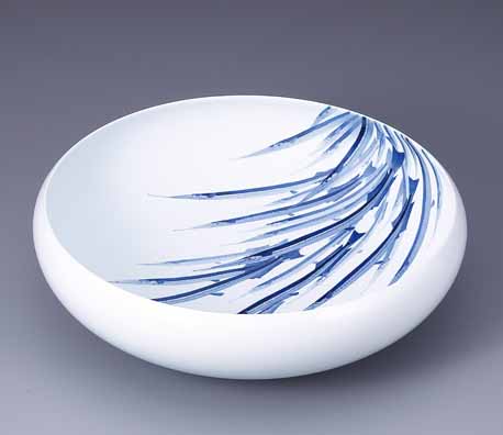 Blue underglaze, ceramics art techniques - Traditional Japanese art -  Gallery Japan
